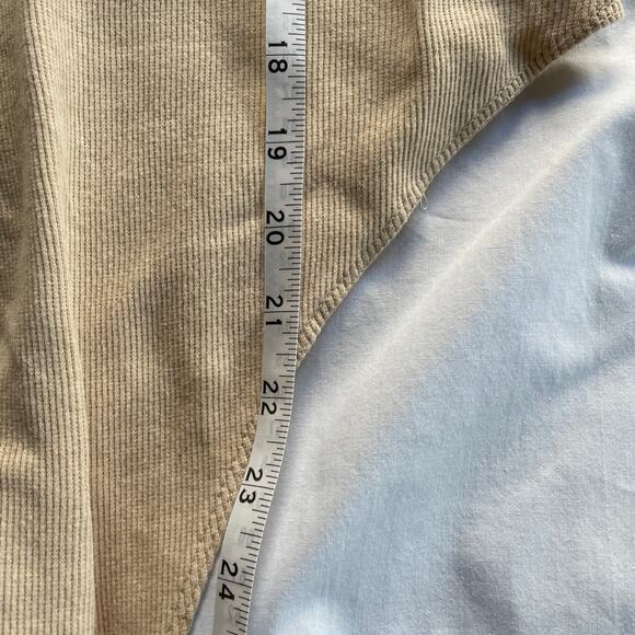 Boohoo Bodysuit Tee Neutral Basics Short Sleeve Crewneck Stretch Size 10 Medium - Picture 8 of 8